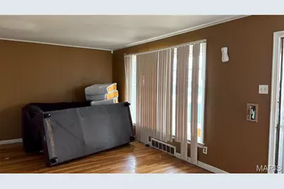 9426 Westchester Drive, Saint Louis, MO 63136 - Photo 12