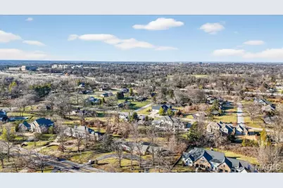 11549 Clayton Road, Saint Louis, MO 63131 - Photo 16