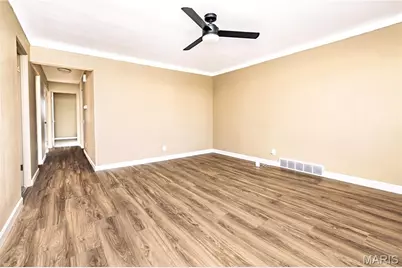8348 Vasel Drive, Affton, MO 63123 - Photo 6