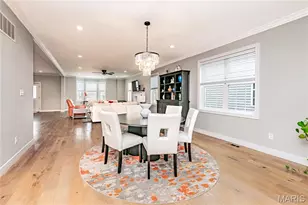 7057 Mitchell Ave, Richmond Heights, MO 63117 - Photo 10