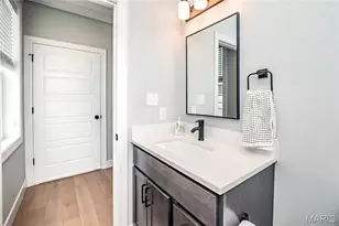 7057 Mitchell Ave, Richmond Heights, MO 63117 - Photo 18