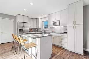 617 Watkins Glen Dr, Saint Charles, MO 63304 - Photo 4