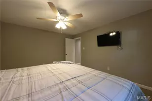 6384 Osage Dr, French Village, MO 63036 - Photo 12