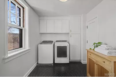 524 Warren Avenue, University City, MO 63130 - Photo 14