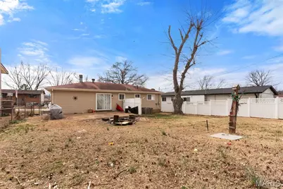 3 Petersburg Court, Arnold, MO 63010 - Photo 24