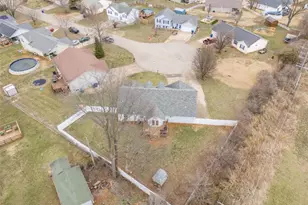 609 Meadowbrook Ct, Desloge, MO 63601 - Photo 36