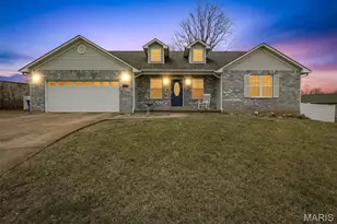 609 Meadowbrook Ct, Desloge, MO 63601 - Photo 1