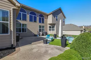 9810 Grandview Lake Ct, Sunset Hills, MO 63127 - Photo 38