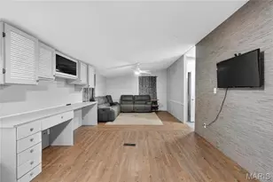 3172 Quiet Forest Dr, Unincorporated, MO 63052 - Photo 8