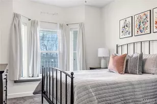 2712 Mcknight Crossing Ct, Saint Louis, MO 63124 - Photo 18