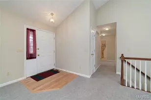 513 Crown Passage Dr, Saint Charles, MO 63303 - Photo 6