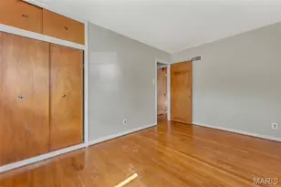 9200 Papoose Dr, Saint Louis, MO 63123 - Photo 12