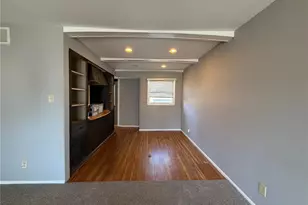 10339 Ross Cir, Saint Louis, MO 63137 - Photo 6