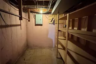 10339 Ross Cir, Saint Louis, MO 63137 - Photo 24