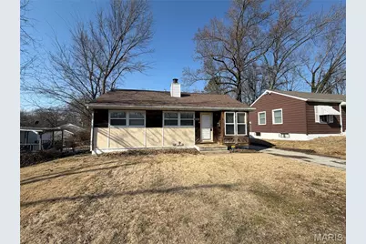 10339 Ross Circle, Saint Louis, MO 63137 - Photo 1