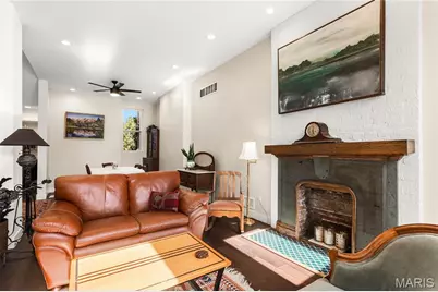 1721 Carroll Street, Saint Louis, MO 63104 - Photo 2