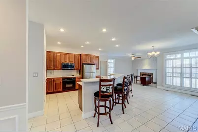 8822 Lynn Lane, Saint Louis, MO 63127 - Photo 12