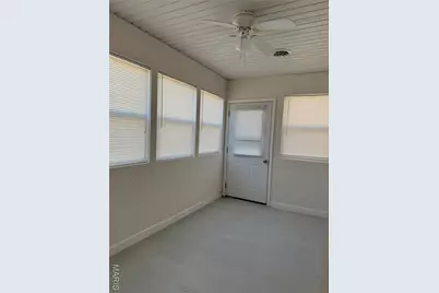 403 Ahr Strom Drive, Robertsville, MO 65066 - Photo 16