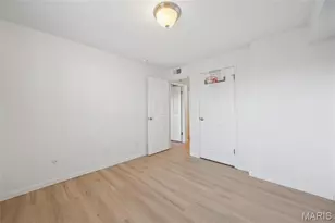 1380 Willow Brook Cove Ct, Saint Louis, MO 63146 - Photo 16