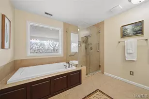 12856 Pointe Dr, Sunset Hills, MO 63127 - Photo 16