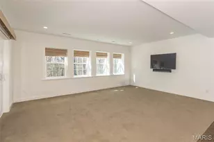 30 Meadowbrook Country Club Estate, Ballwin, MO 63011 - Photo 46