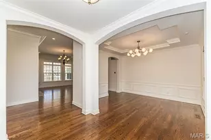 30 Meadowbrook Country Club Estate, Ballwin, MO 63011 - Photo 4