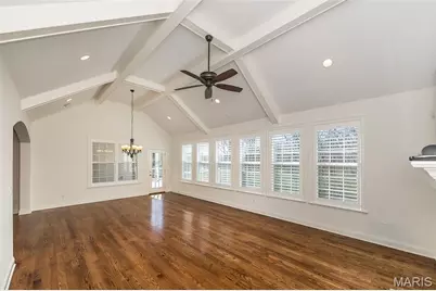 30 Meadowbrook Country Club Estate, Ballwin, MO 63011 - Photo 20