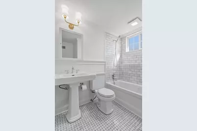 49 Waverton Drive, Ladue, MO 63124 - Photo 12