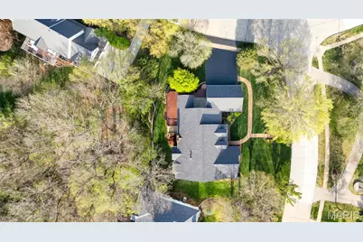 1201 Turnberry Ridge Court, Chesterfield, MO 63005 - Photo 82