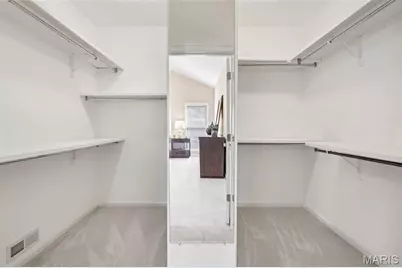 1201 Turnberry Ridge Court, Chesterfield, MO 63005 - Photo 38