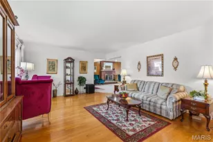 1244 Hobson Dr, Saint Louis, MO 63135 - Photo 18