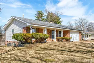 4391 Rhine Dr, Florissant, MO 63033 - Photo 2