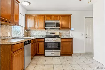 4391 Rhine Drive, Florissant, MO 63033 - Photo 10