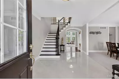 11 Kahlia Way Court, Sunset Hills, MO 63127 - Photo 10