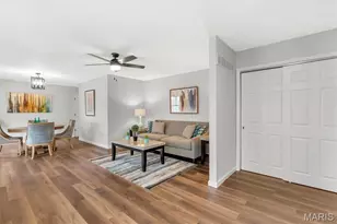 700 Dewayne Dr, Florissant, MO 63031 - Photo 4