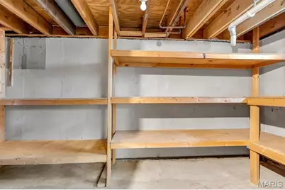 700 Dewayne Drive, Florissant, MO 63031 - Photo 30