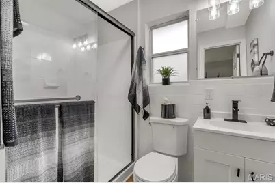 700 Dewayne Drive, Florissant, MO 63031 - Photo 20