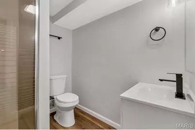 700 Dewayne Drive, Florissant, MO 63031 - Photo 26