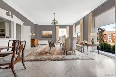 900 S Hanley Road #12E, Clayton, MO 63105 - Photo 32