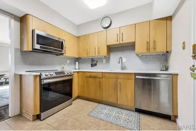 900 S Hanley Road #12E, Clayton, MO 63105 - Photo 14