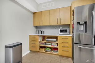 900 S Hanley Rd, Clayton, MO 63105 - Photo 16