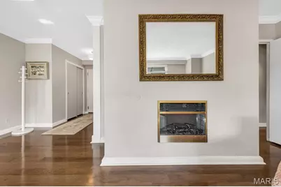 900 S Hanley Road #12E, Clayton, MO 63105 - Photo 8