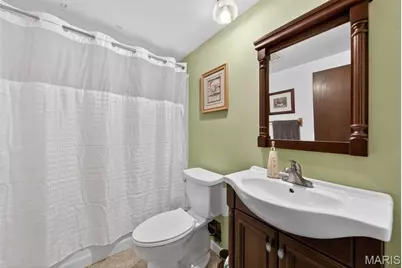 11923 Quality Lane, Maryland Heights, MO 63043 - Photo 20