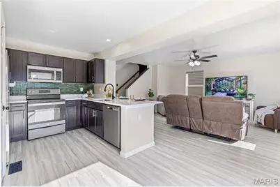 405 Rolling Meadow Drive, Eureka, MO 63025 - Photo 6