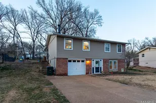 68 Guylyn Dr, Valley Park, MO 63088 - Photo 2