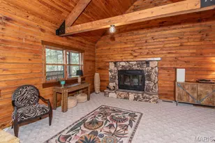 1000 Eureka Rd, Saint Louis, MO 63025 - Photo 8