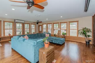 1000 Eureka Rd, Saint Louis, MO 63025 - Photo 14