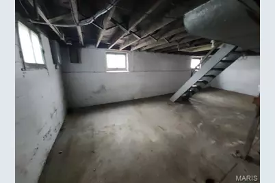 4660 Ray Avenue, Saint Louis, MO 63116 - Photo 12