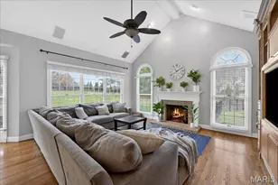 2221 Stonegate Manor Ct, Chesterfield, MO 63017 - Photo 20