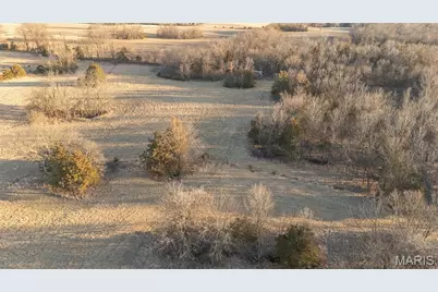 48883 Huntington Lane, New London, MO 63459 - Photo 36